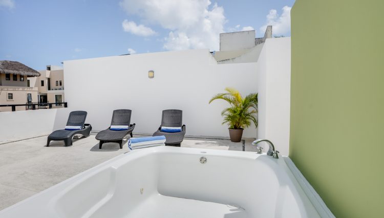 Meridian-playa-del-carmen-las-flores-properties